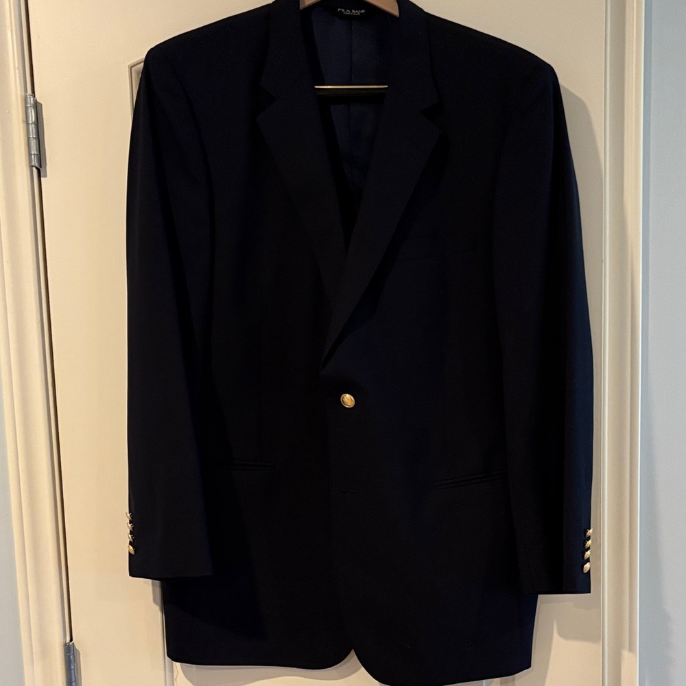 Jos. A. Bank Men's Classic Navy Wool Blazer Size 46L